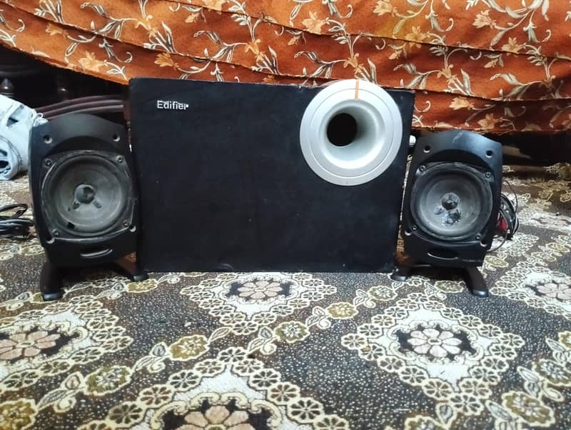 edifier speaker 2.1 woofer - Speakers - 1114676737