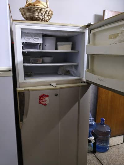 Refrigerator For Sale