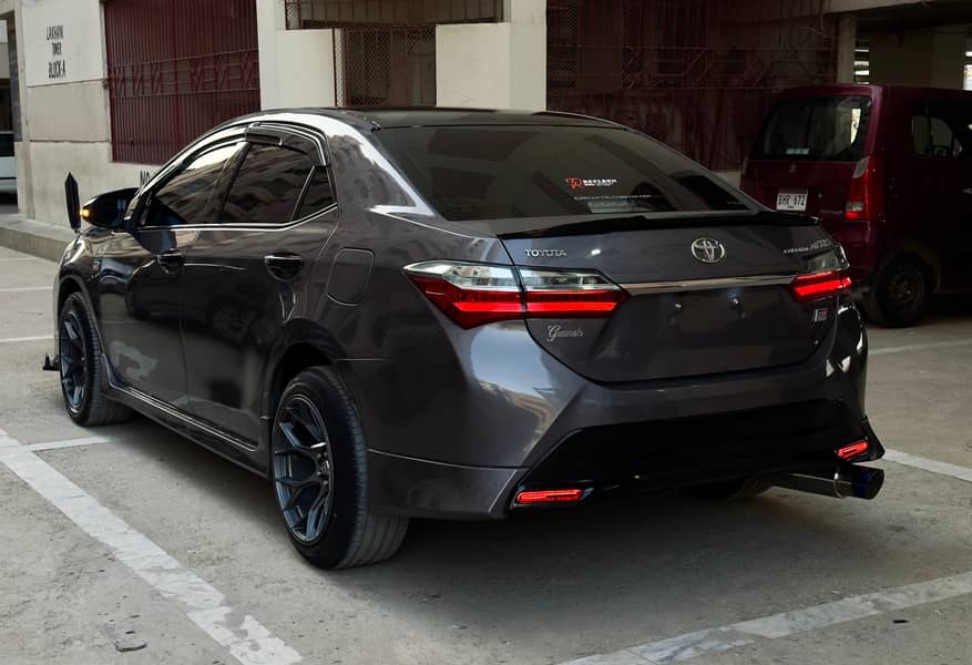 Altis 1