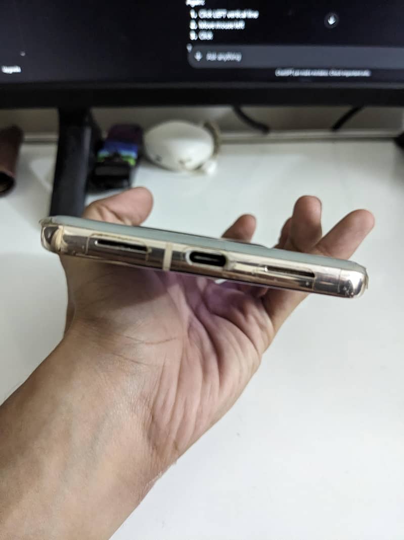 Google Pixel 7 Pro 4