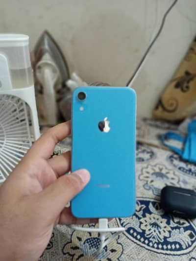 all ok 4 months sim time brand new phone