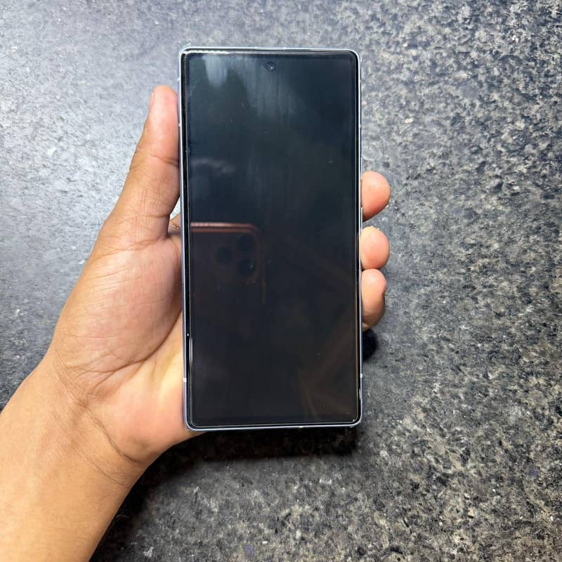 Google pixel 7a 2