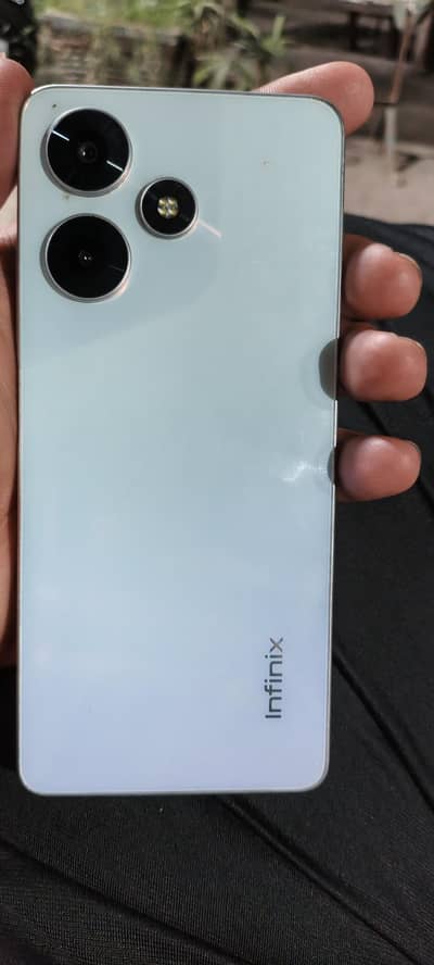 Infinix hot 30 8/128