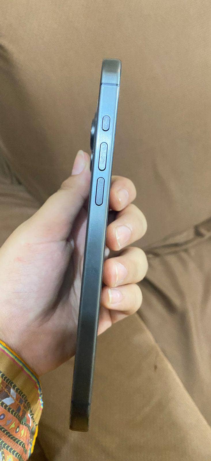 IPHONE 15 PRO MAX 2