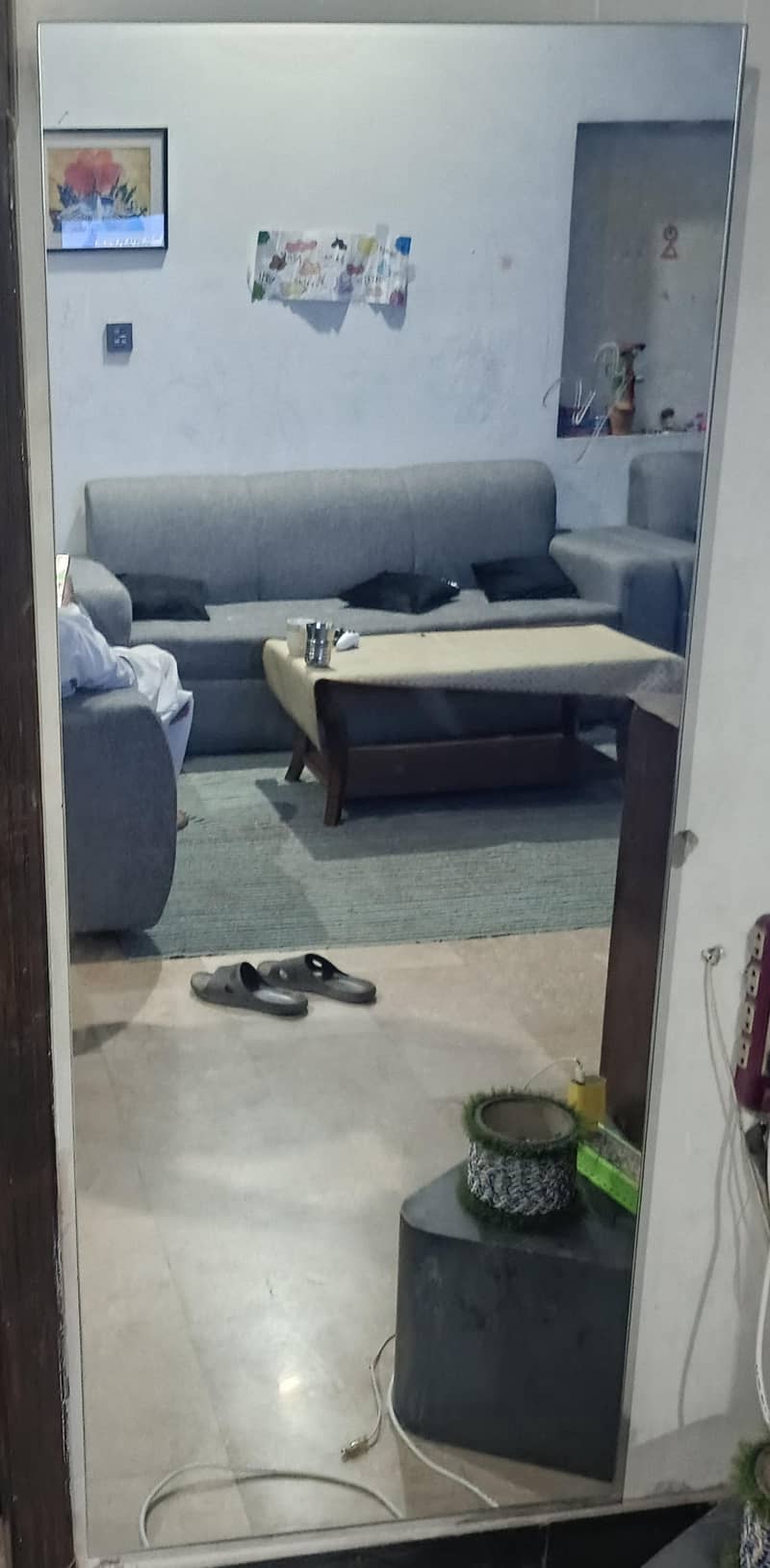 Wall mount mirror 0