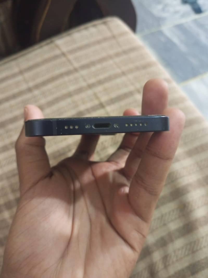iphone 12 3