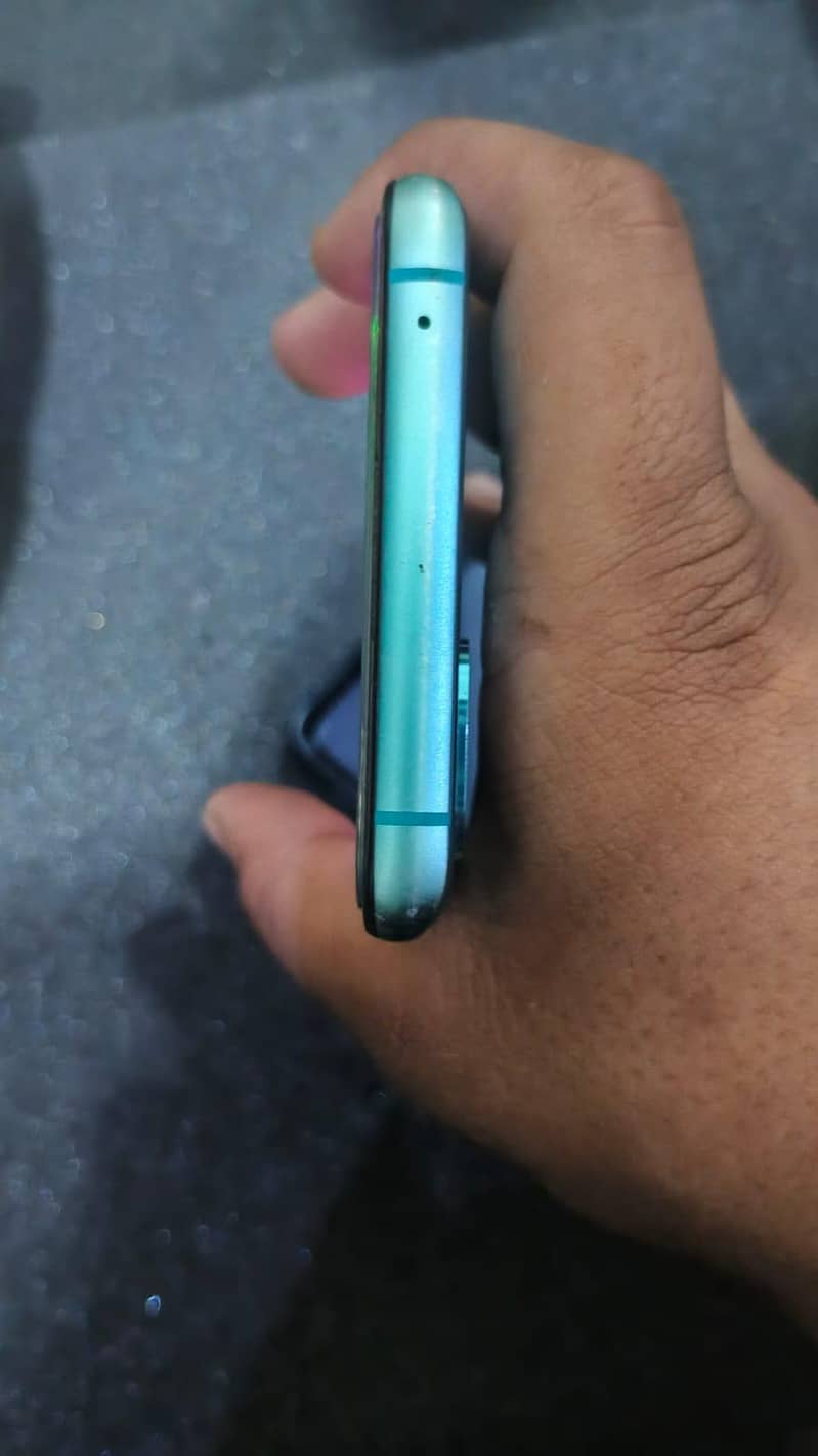 OnePlus 8t 4