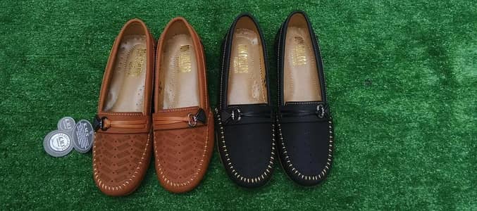 Women's synthetic leather loafers with buckle