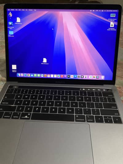 MacBook Pro 2019 13 inches core i7 16 Gb Ram 256Ssd