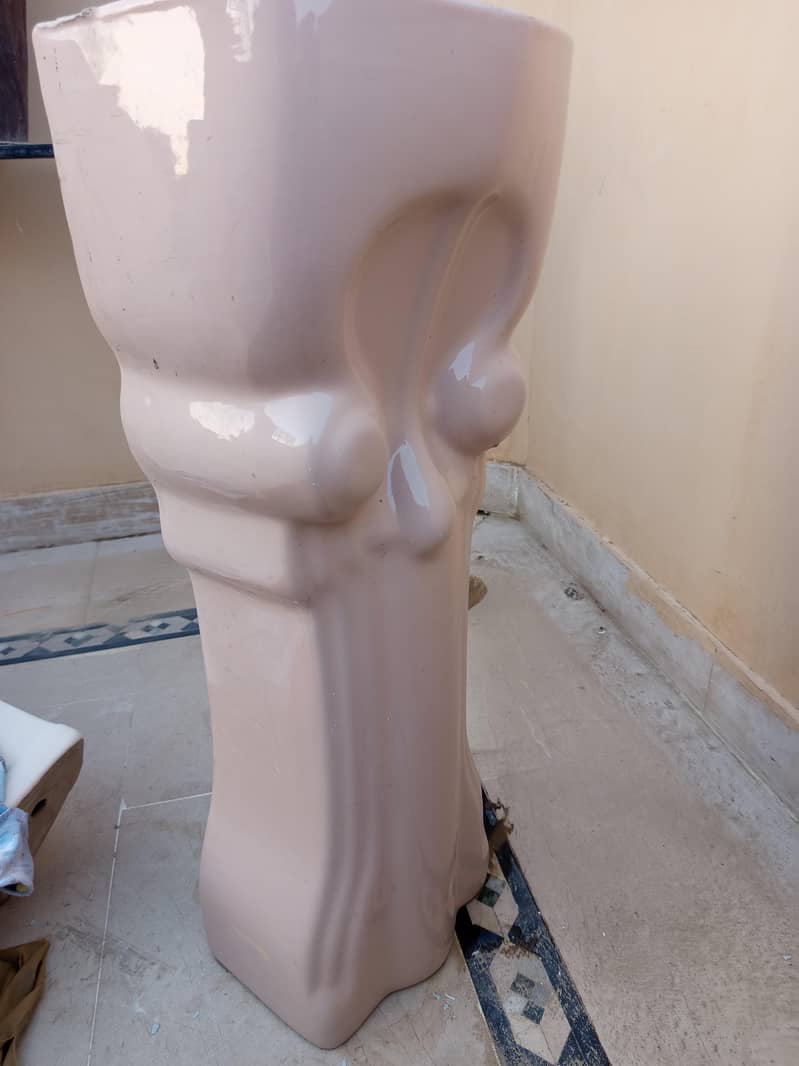 wash basins 4