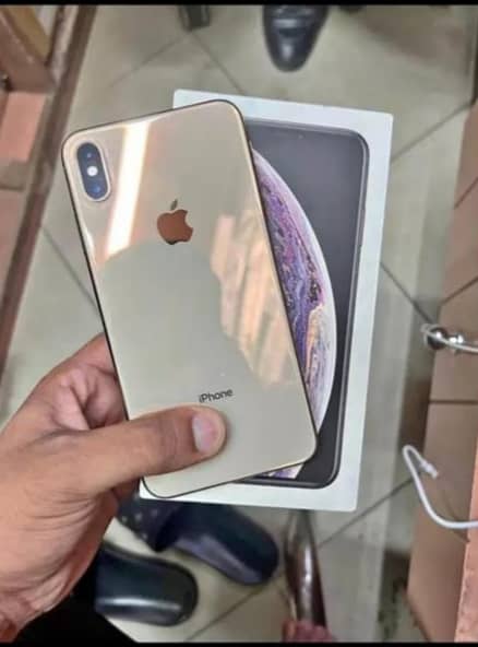 Apple iPhone XS Max 0