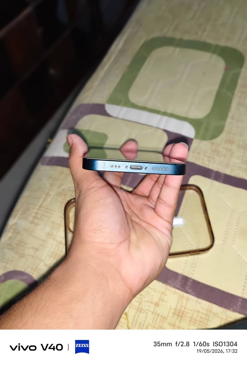Iphone 13 2