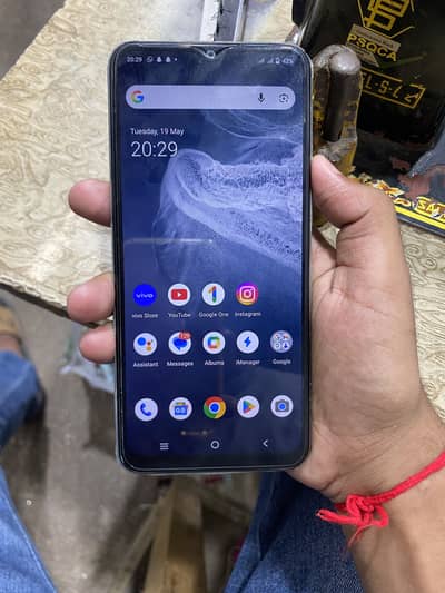 Vivo V21e