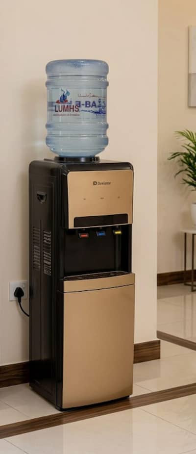 water dispenser with refrigerator