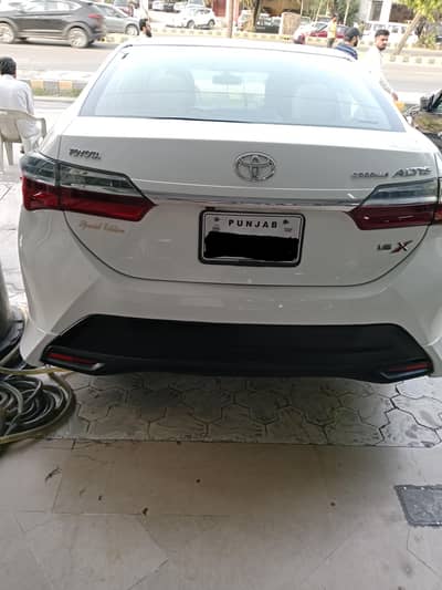 Toyota Corolla Altis X 1.6