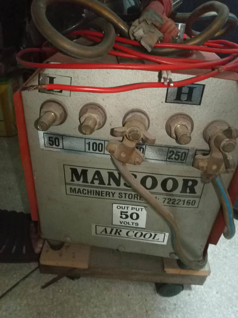 Welding Machine Used 0