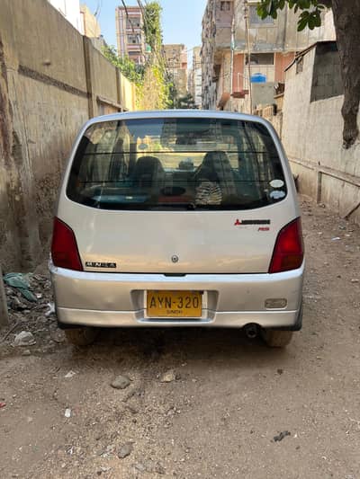 mitsubishi minica 2007