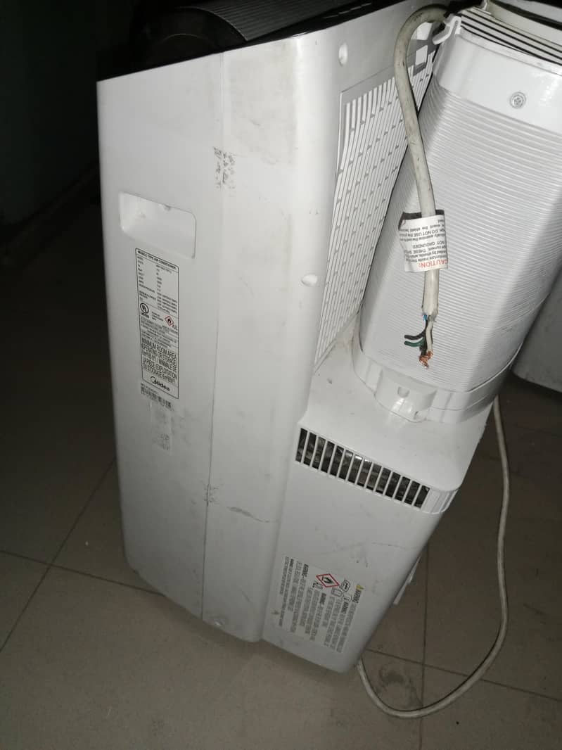 Portable AC 3