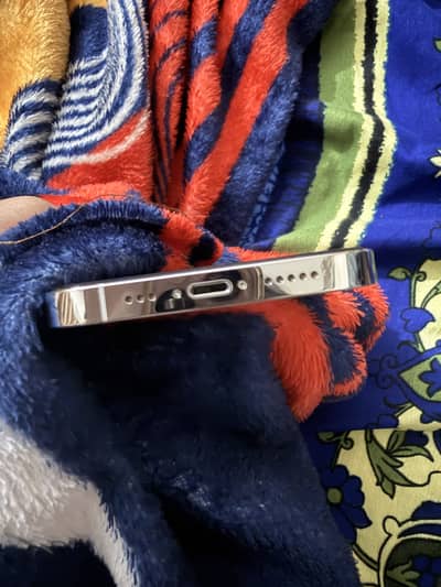 iPhone 13 pro 128gb non pta factory unlock