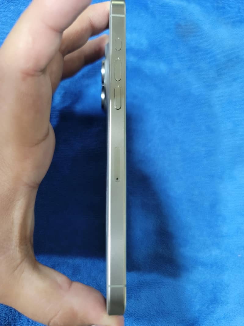 iphone 15 pro max 1