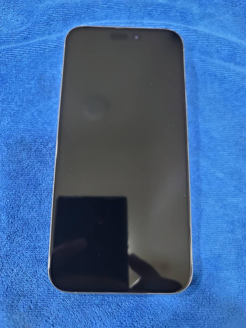 iphone 15 pro max 5
