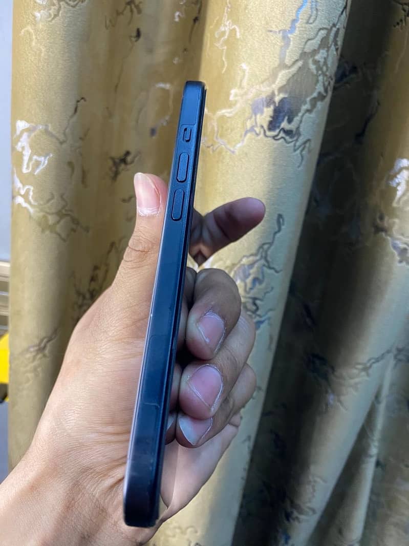 Iphone 15 JV 3