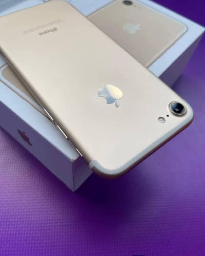 iPhone 7 PTA approved with box 128gbMy WhatsAppO335/69/14/573
