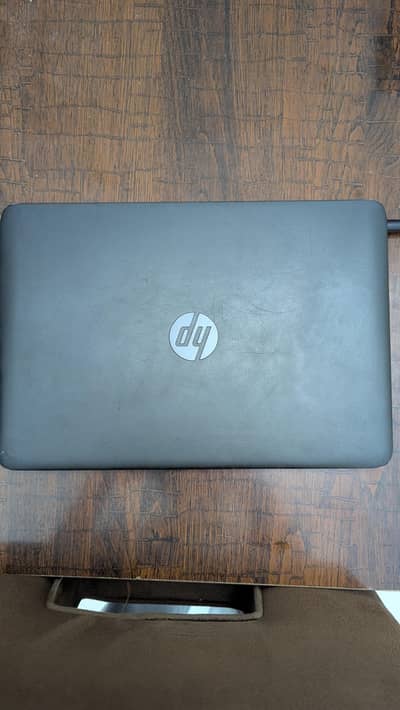 HP eilitebook 840 g2, i5 5th gen, 8gb ram. !!NO BATTERY!!
