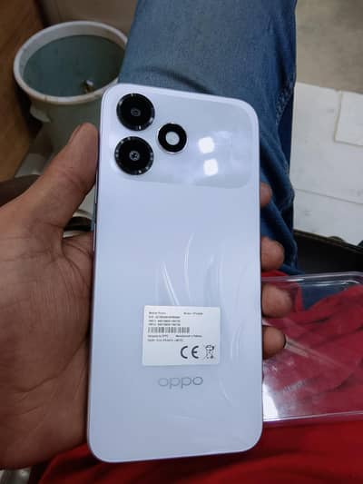 oppo a6c 5 din use ha bilkul new complete box charger complete