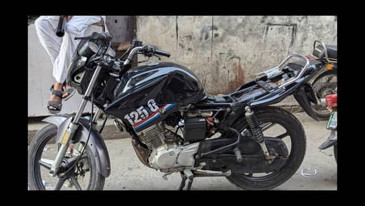 Yamaha YBR 125