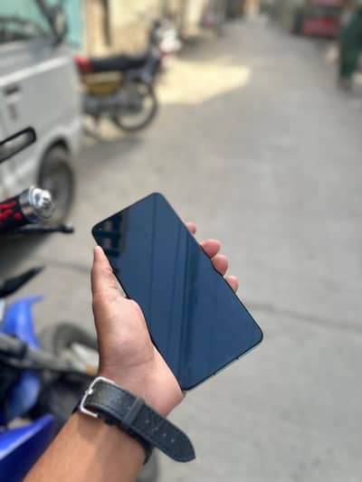 OnePlus 8T