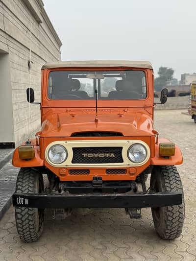 Land Cruiser FJ40