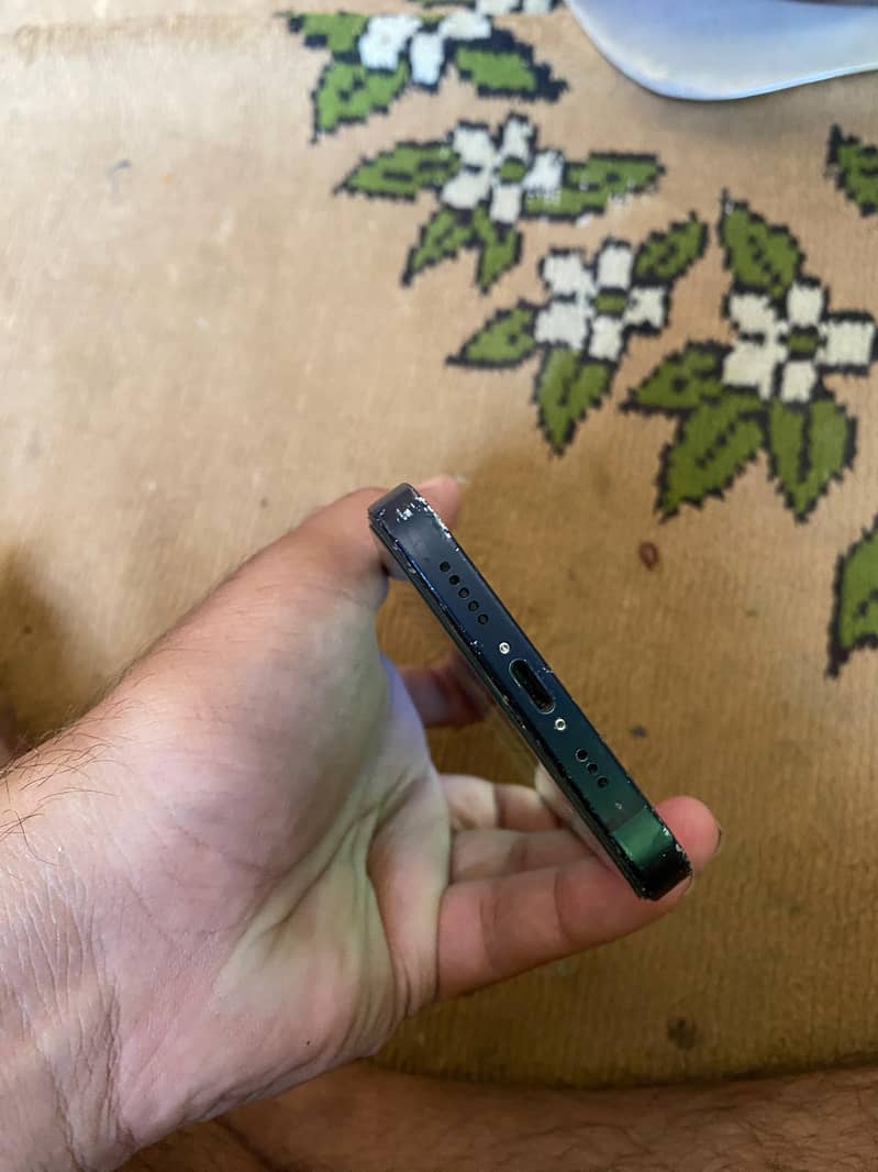 iphone 12 5