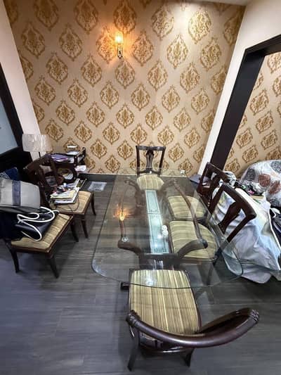 Dining table for sale 6 chair