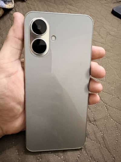 TECNO SPARK GO 2