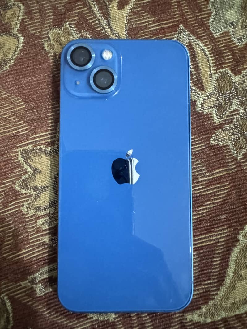 Apple iPhone 13 0