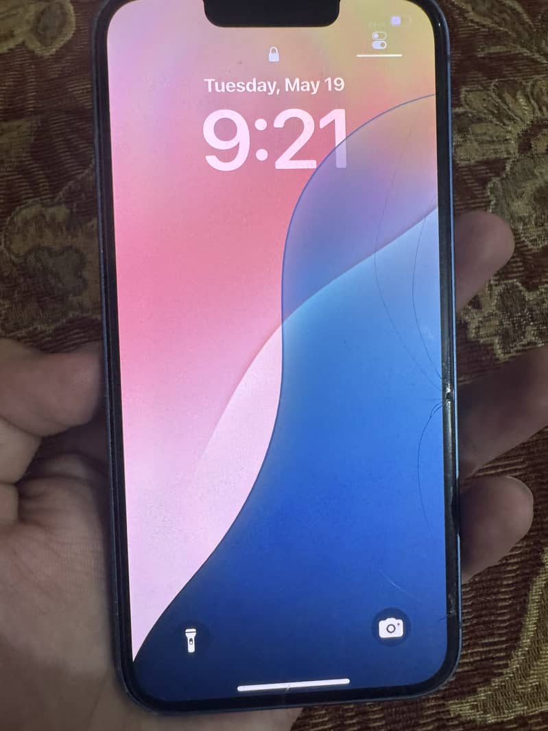 Apple iPhone 13 1
