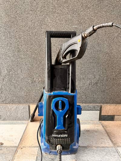 Hyundai pressure water pump