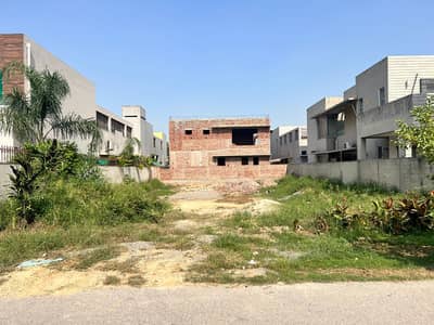 Plot No- 3550 Block Y - 20 Marla Plot On Top Location of Phase 7 DHA Lahore For Urgent Sale