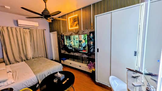 1 bed luxury furnished flat on per day rent