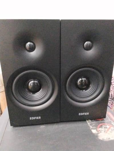 Edifier Brand speakers model r1080bt