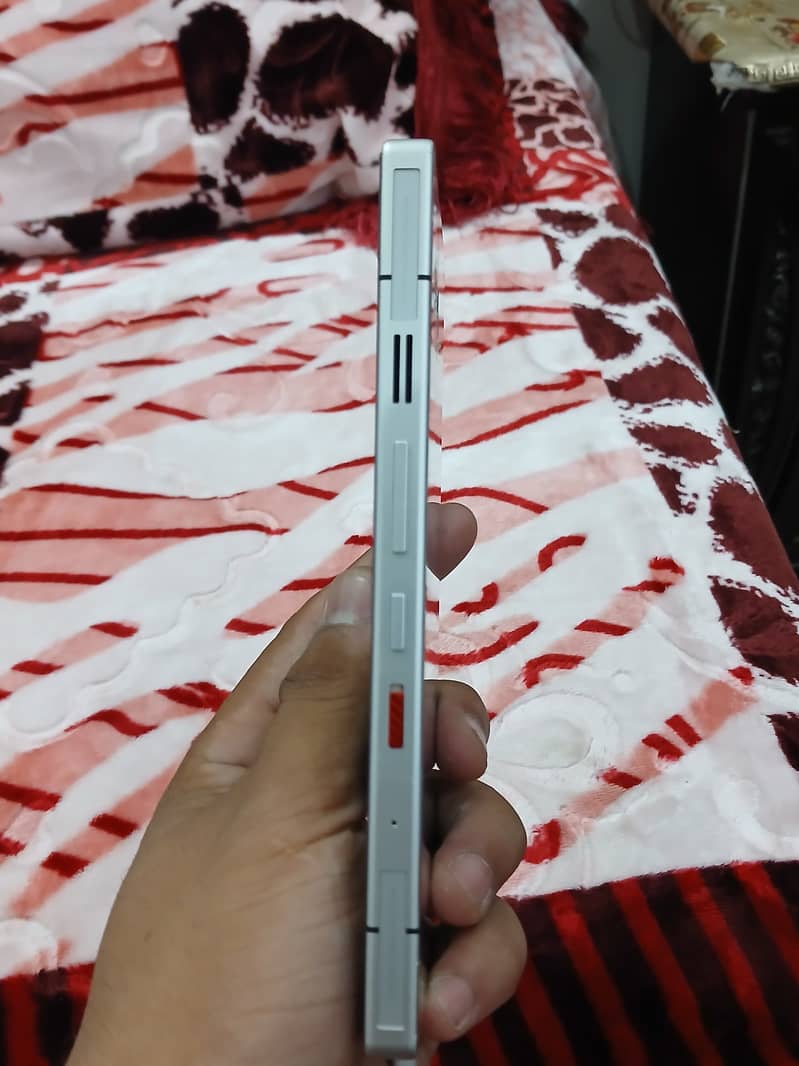 Redmagic 11 pro 3