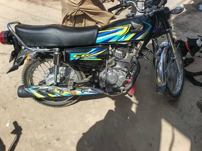 Lush Condition Bike.  Location Narowal