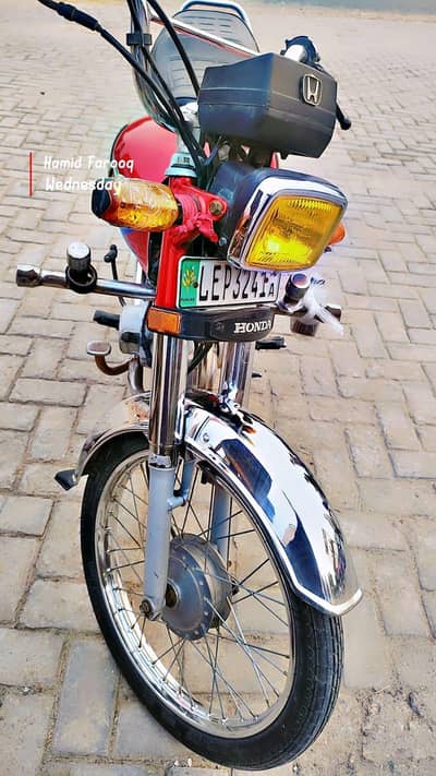 Honda CD70 . price 85000