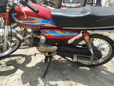 good condition bike for urgent sale 0314 5330060