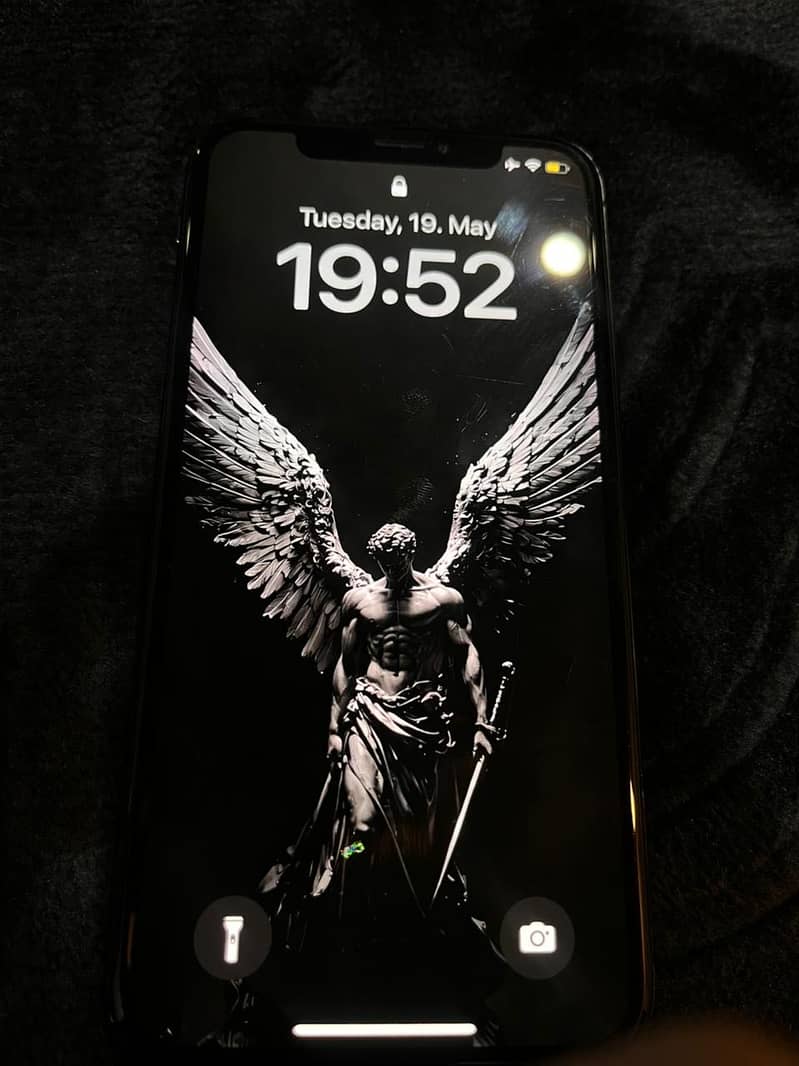 IPHONE X 0