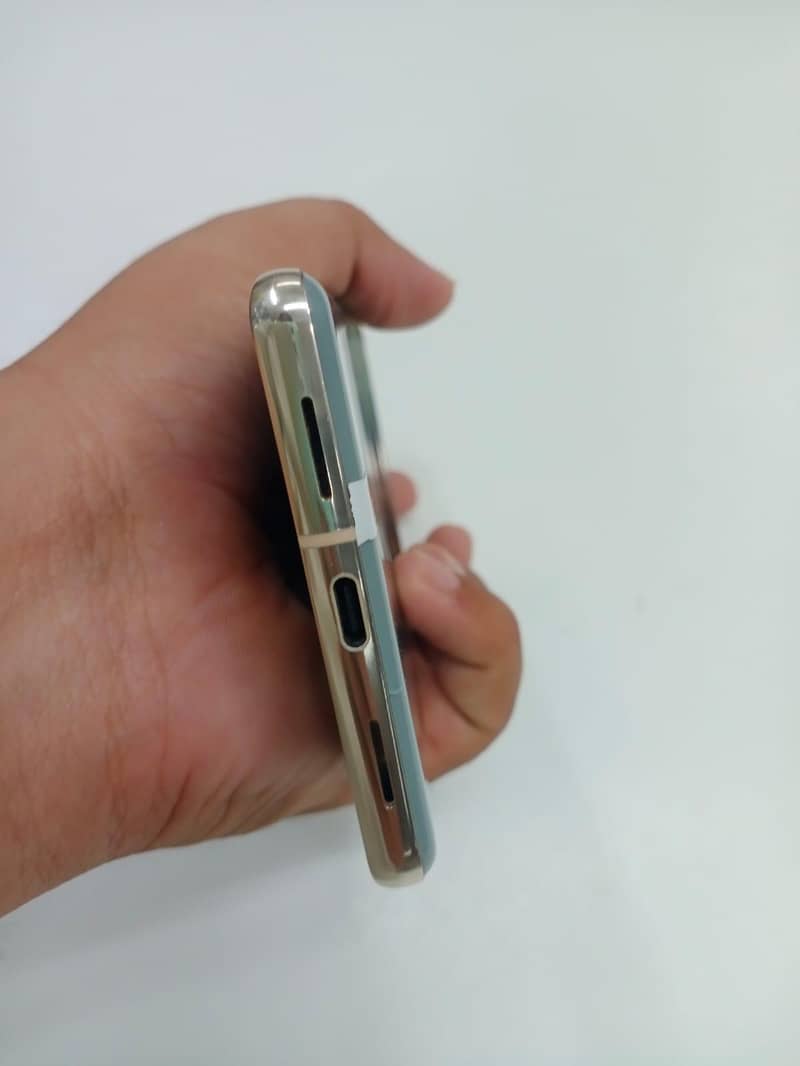 Google pixel 7 pro 6