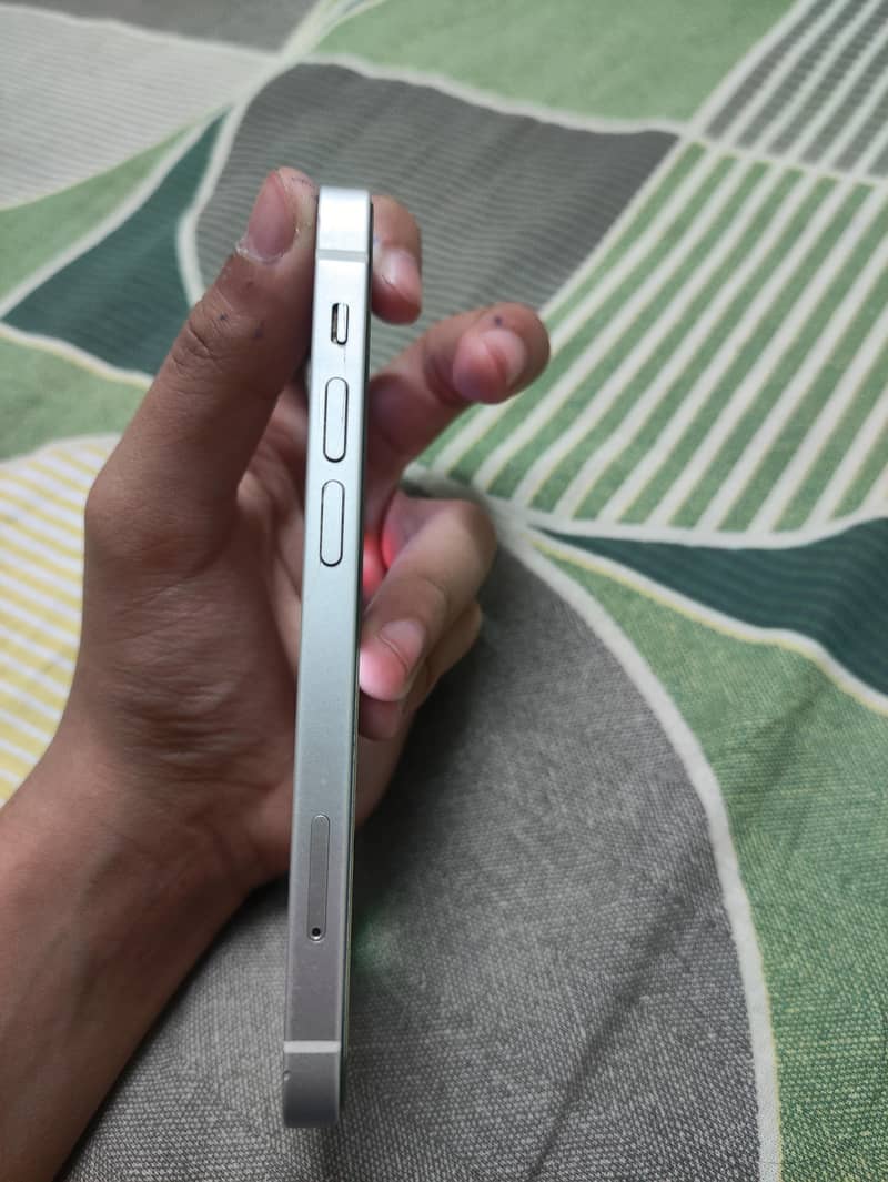 Iphone 12 mini mint condition 2