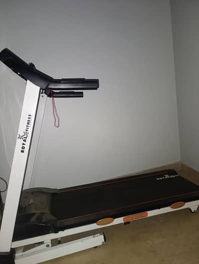 treadmill for sale,10/10 condition,reasonable price