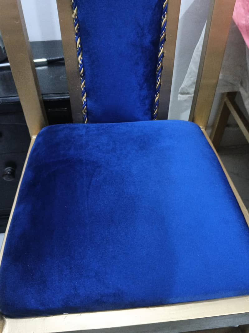 dinning table 1